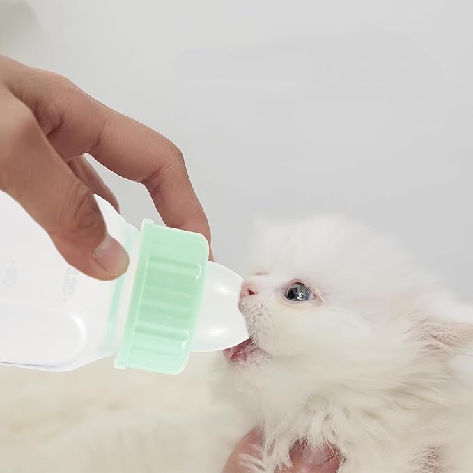 FRCOLOR Green Pet Nursing Bottle Kit for Puppies and Kittens Anti-bite Milk Feeder with Lightweight Portable Design Safe Feeding Bottle Set for Small Pets