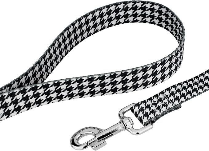 Country Brook Petz - Houndstooth Everyday Dog Collar and Leash - Sports and Athletics Collection Featuring Spirited Designs (1 Inch, Medium)