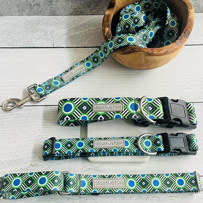 Lucky Love Dog - Adjustable Dog Collar with Easy Click Buckle for Small Ones, Durable, & Comfortable for Male & Female Dogs, Pet Collar for Puppies & Adult Dogs - Leo, XS