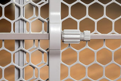 Carlson 28"-42" Easy Fit Dog Gate, Expandable Plastic Pet Gate, Pressure Mounted Gate for Doorways & Hallways, Gray
