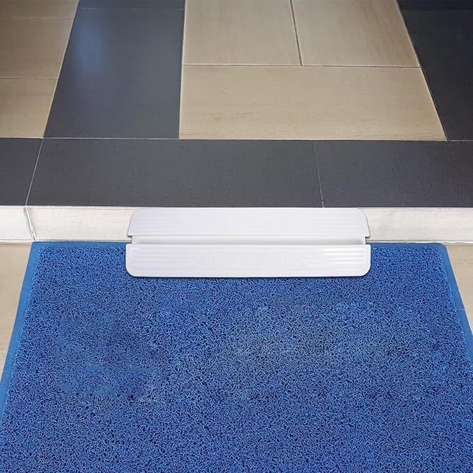 Pet Gate Anti-kick Pedal Support Feet for Fence, White Dog Gate Reinforcement Accessories with Stairway Safety Ramp for Indoor Pet and Doorways