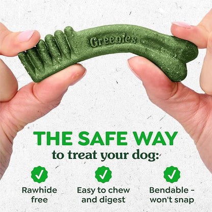Greenies Veterinarian-Recommended Adult Natural Dental Dog Treats Petite Size, Dog Dental Chews, Original Flavor, 6 oz. Pack, 10 Count
